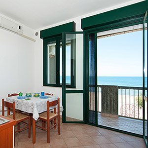 Trilocale Sud balconcino
